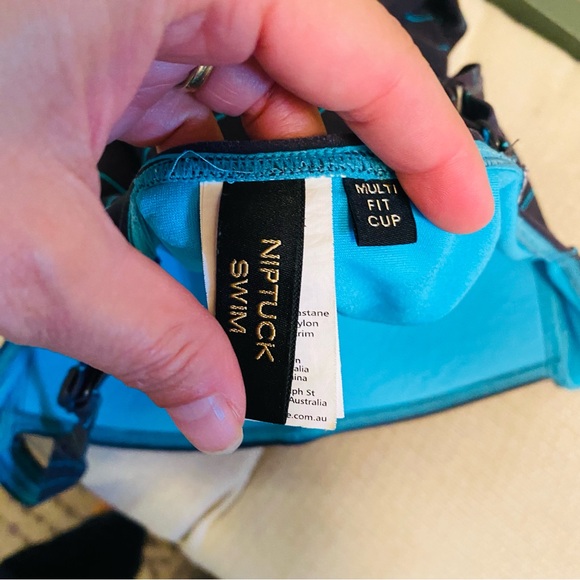 Niptuck Swim Sorrento Stripe Joanne One-Piece Navy Aqua Size 8 - Picture 6 of 7